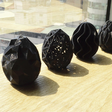 【3D列印快訊】新線材Polylite PLA列印 -黑色復活節造型蛋