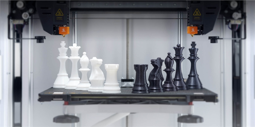 Snapmaker J1 High Speed IDEX 3D Printer printing the chess