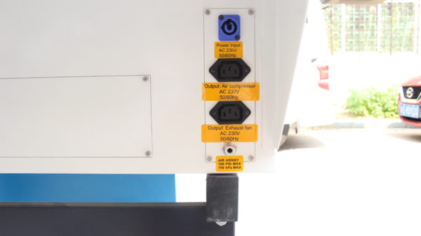 Thunder Bolt Pro 32 雷射加工機電源線