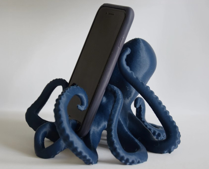 Snapmaker 動物狂潮設計節 - 參賽作品：Octopus Sculpture + Smartphone mount