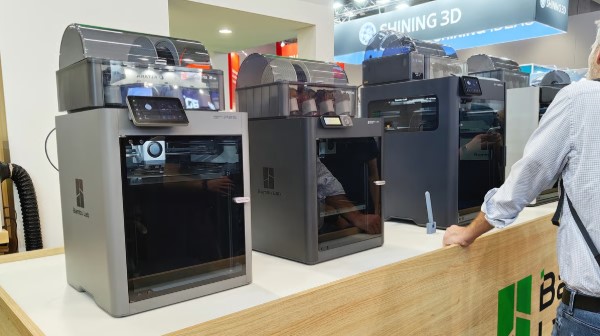 近距離了解 Bambu Lab 三年多來推出的產品:X1C、P1P 和 H2D Pro