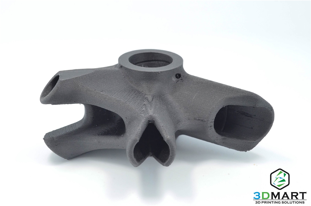 Ultimaker 2+ 黑色碳纖維印製腳踏車支架 Ultimaker 2+ 黑色碳纖維印製腳踏車支架